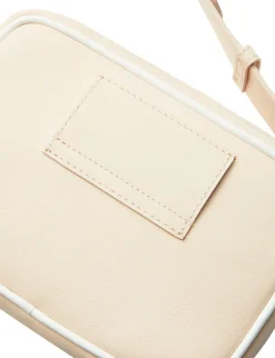 Banana Marcia leather blush