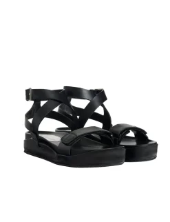 Black platform sandal