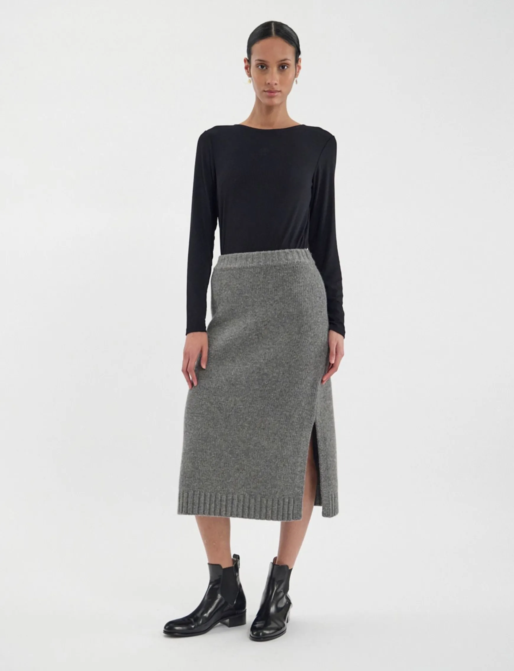 Damia skirt in responsible grey wool