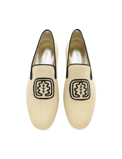 Embroidered loafers