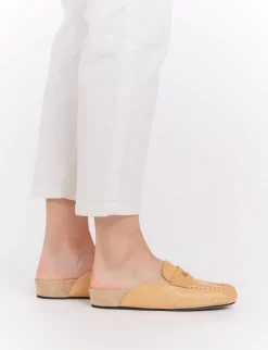 Flavie natural leather moccasin mule