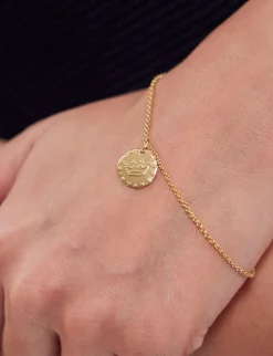 Gold-plated Lutetia crown bracelet
