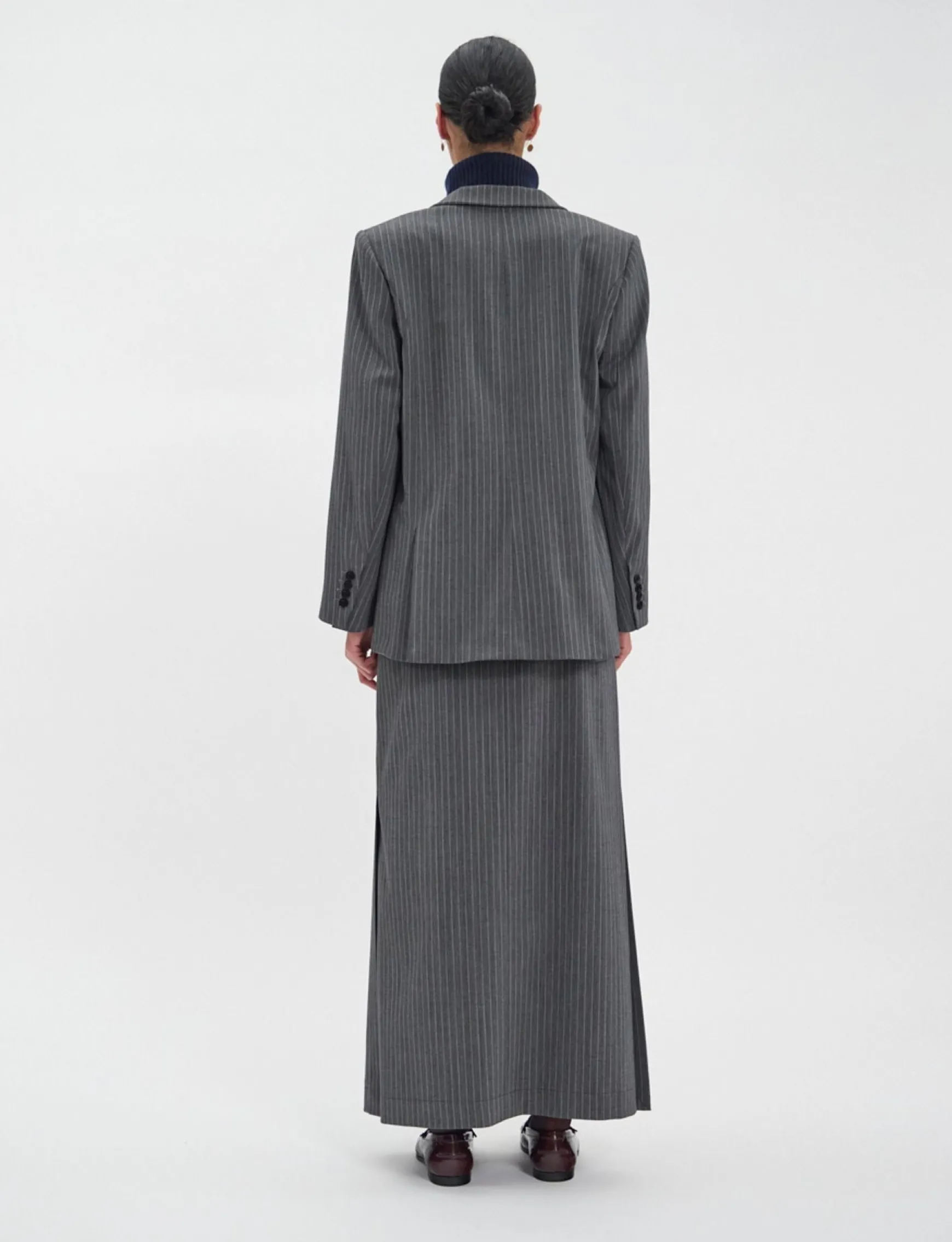 Grey Bruna jacket with white stripes