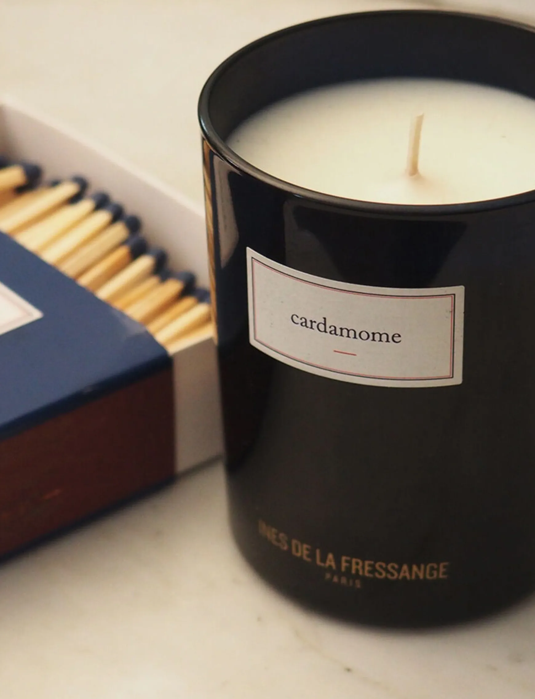 Ines Cardamom candle