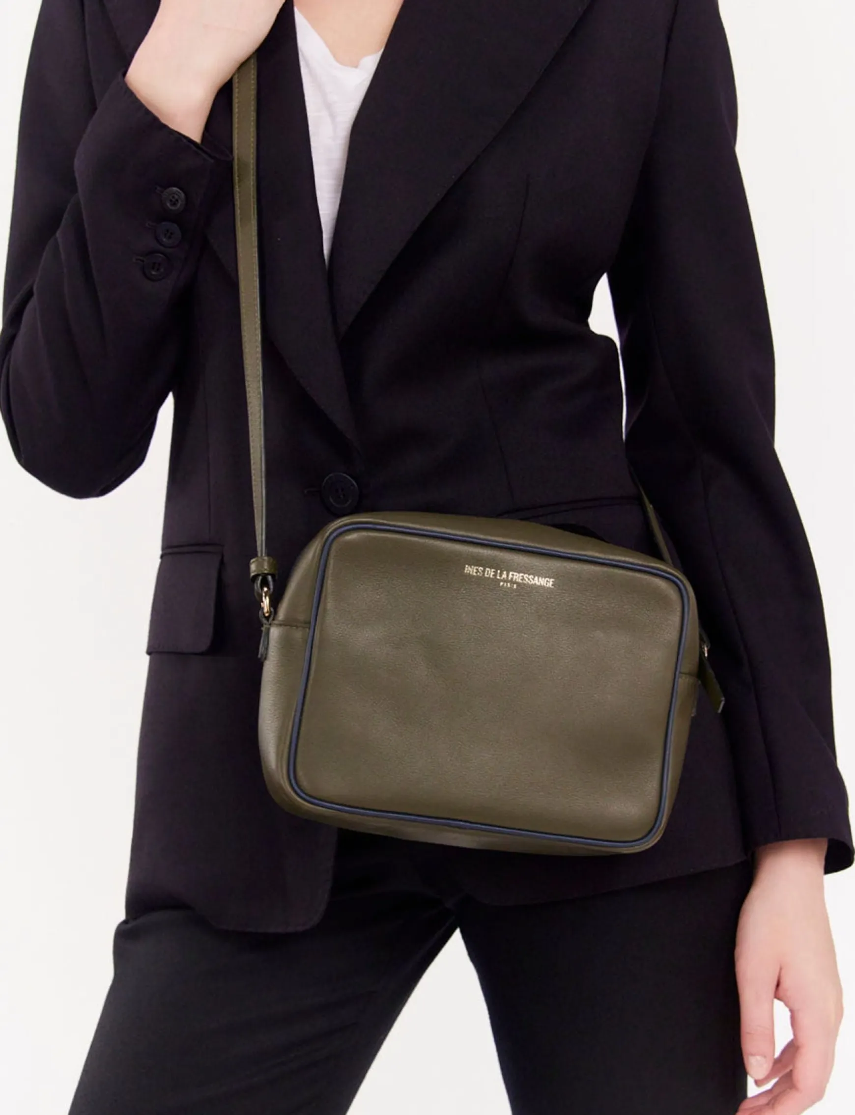 Marcia bag in khaki leather with navy trim