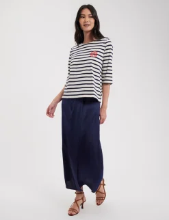 Marianna white/navy striped top