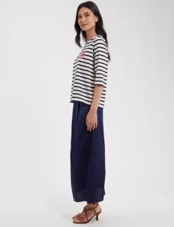 Marianna white/navy striped top