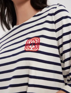 Marianna white/navy striped top