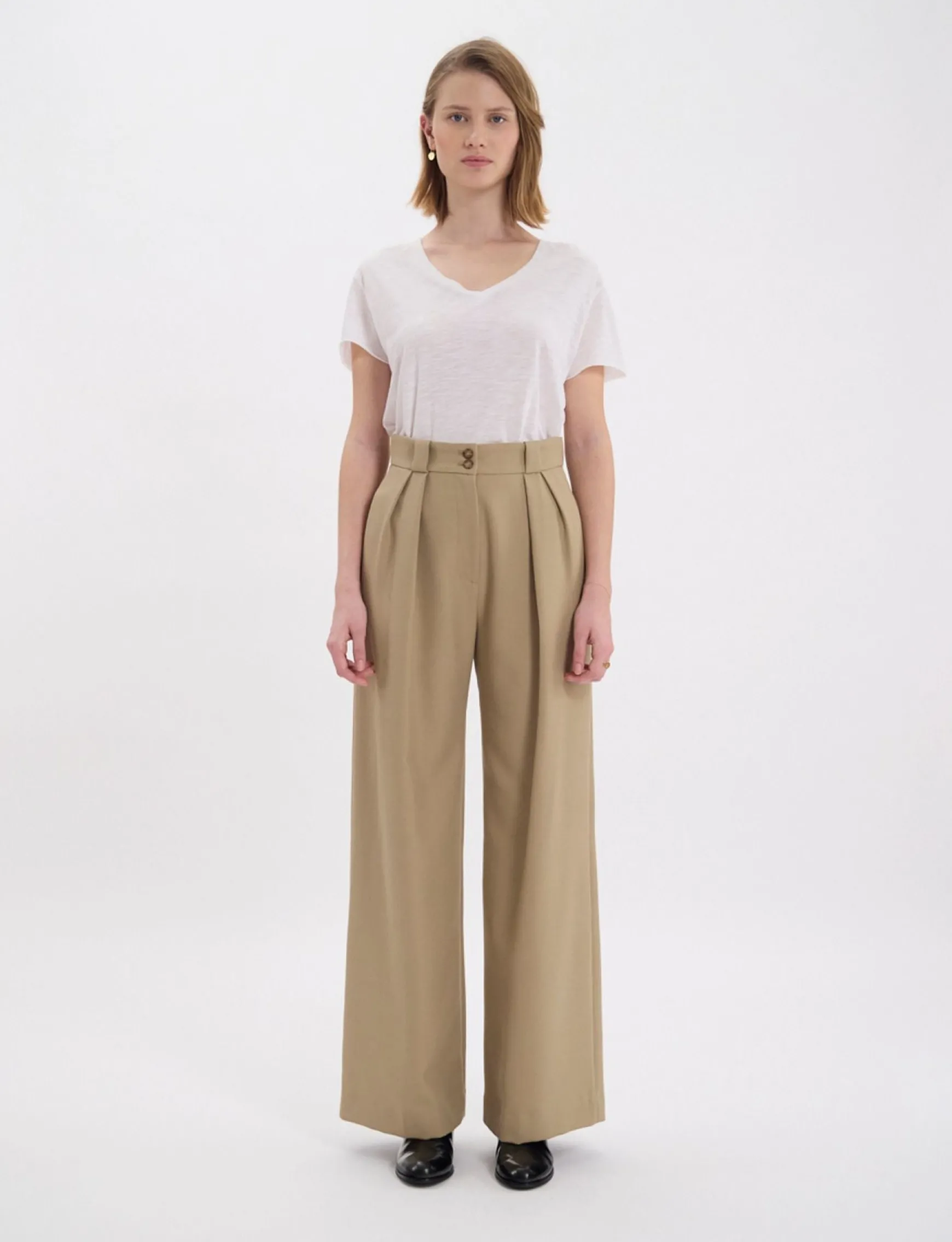 Marlène beige trousers
