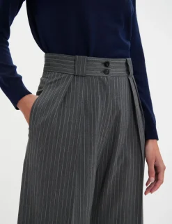 Marlène grey trousers with white stripes