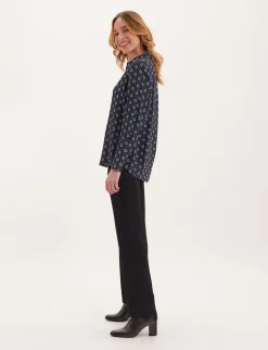Maureen blue print shirt