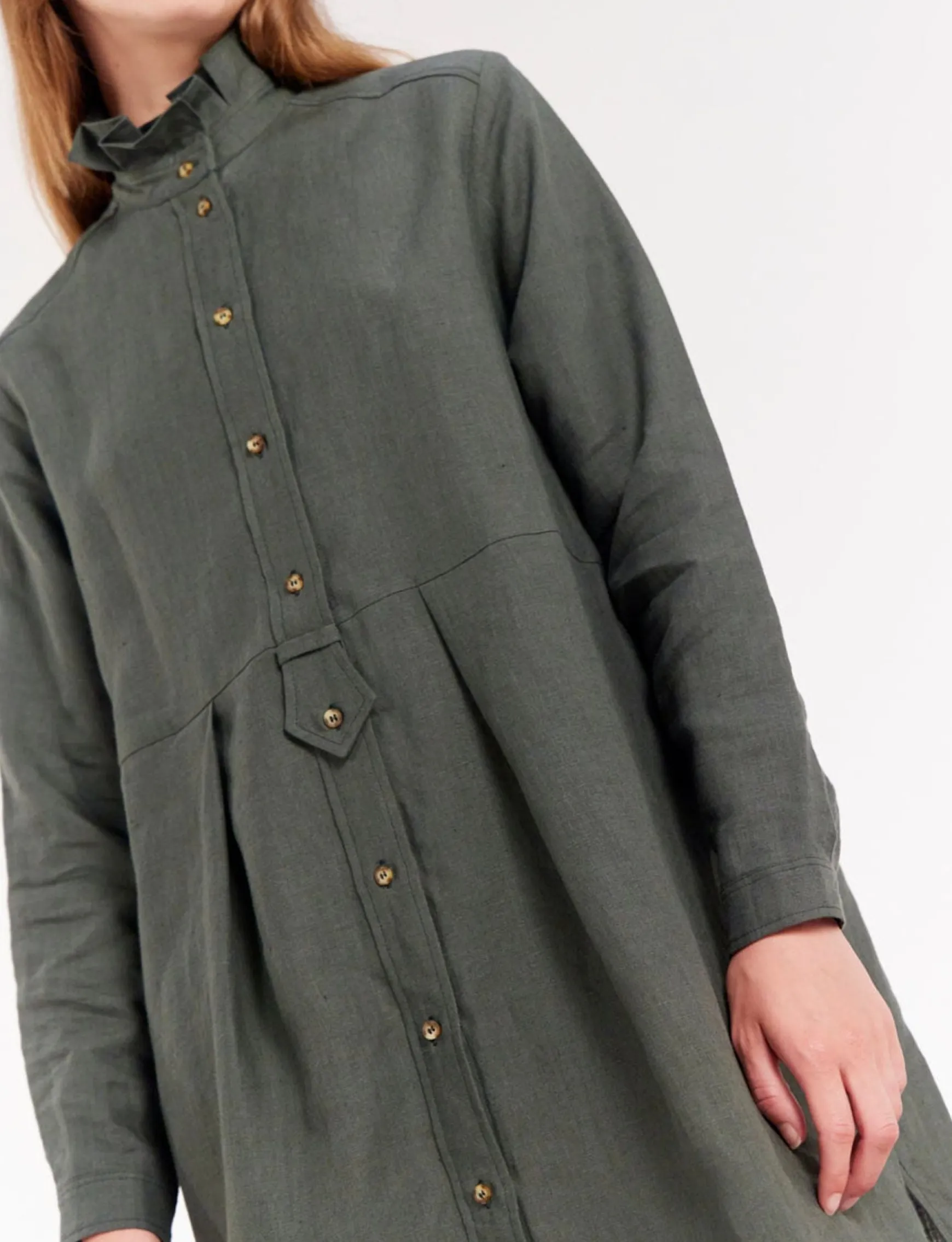 Monica dress in dark green linen