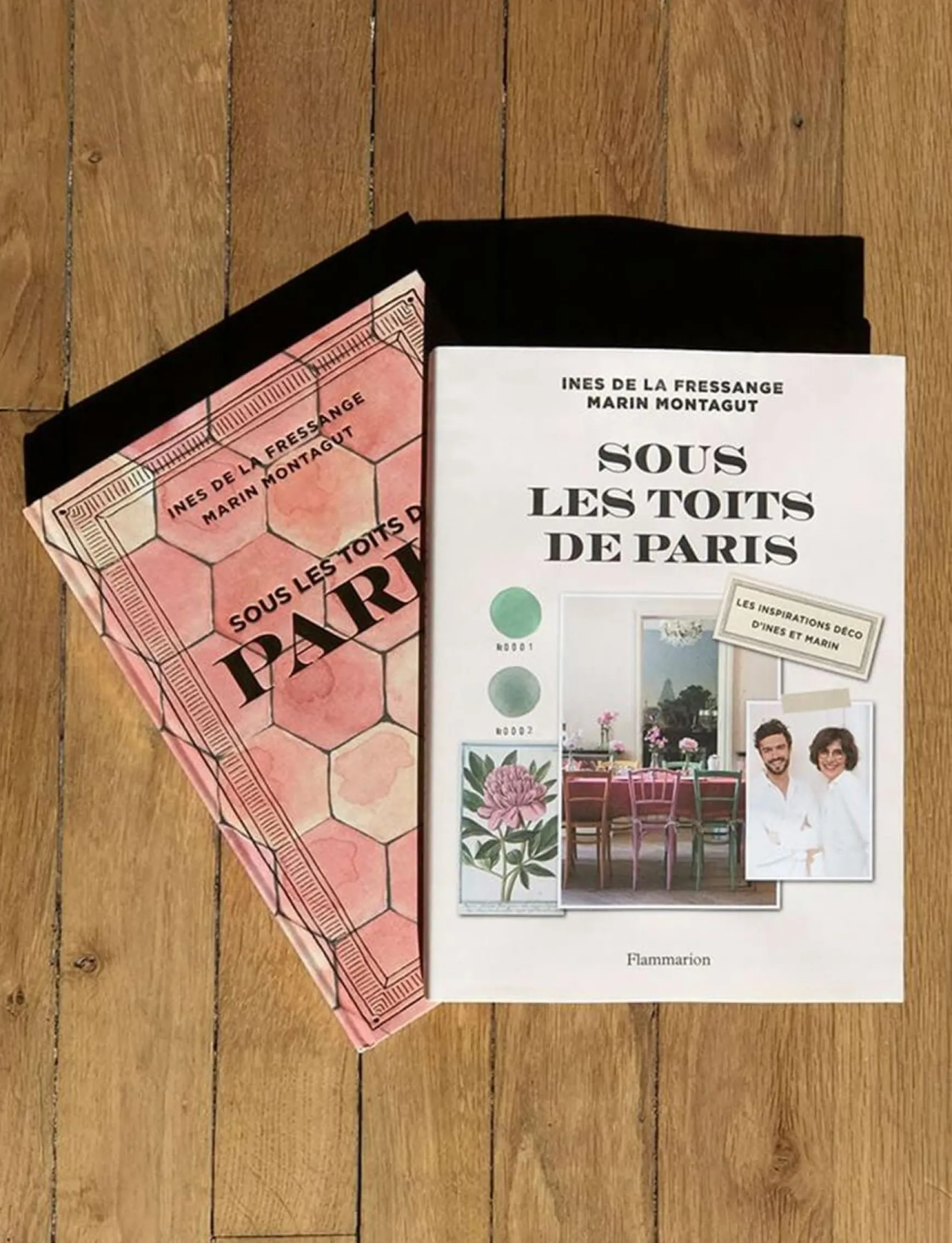 Sous les Toits de Paris" book in French